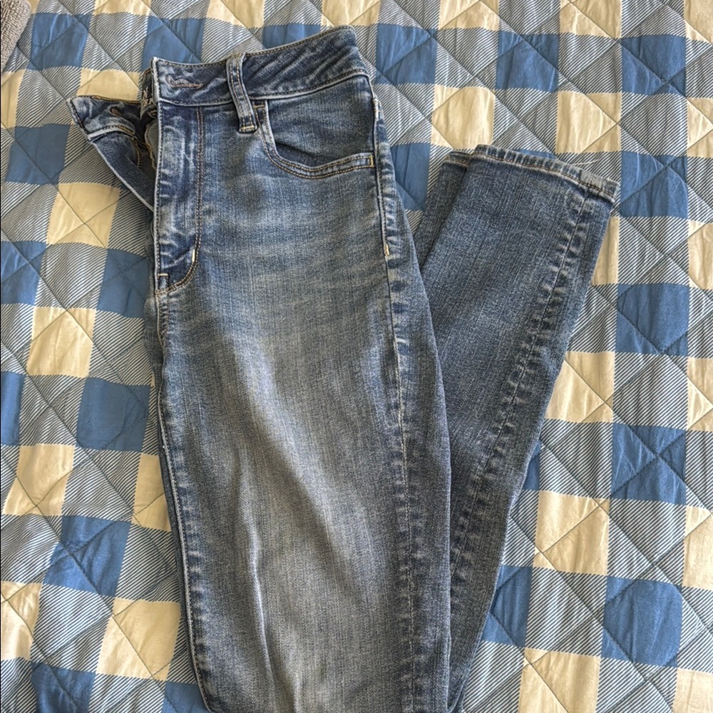 American Eagle Outfitters Light Blue Skinny Jeans